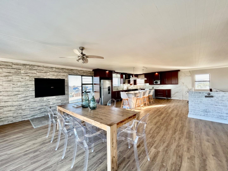 4 Bedroom Property for Sale in Fountains Estate Eastern Cape